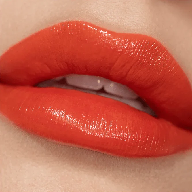 Posh Lipstick Moisturizing Colour