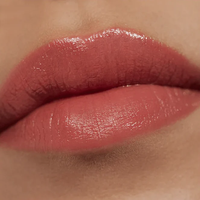 Posh Lipstick Moisturizing Colour