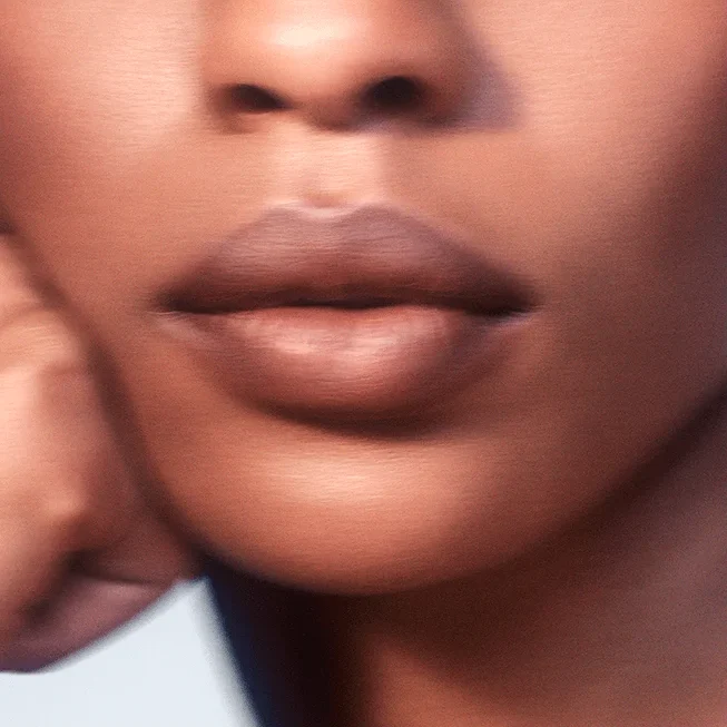 Lip Definer: Waterproof Lip Liner
