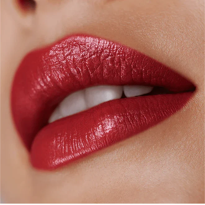 Lip Definer: Waterproof Lip Liner