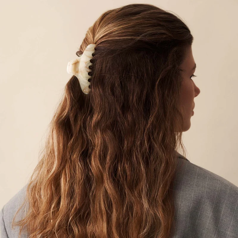 The Hair Claw nº1