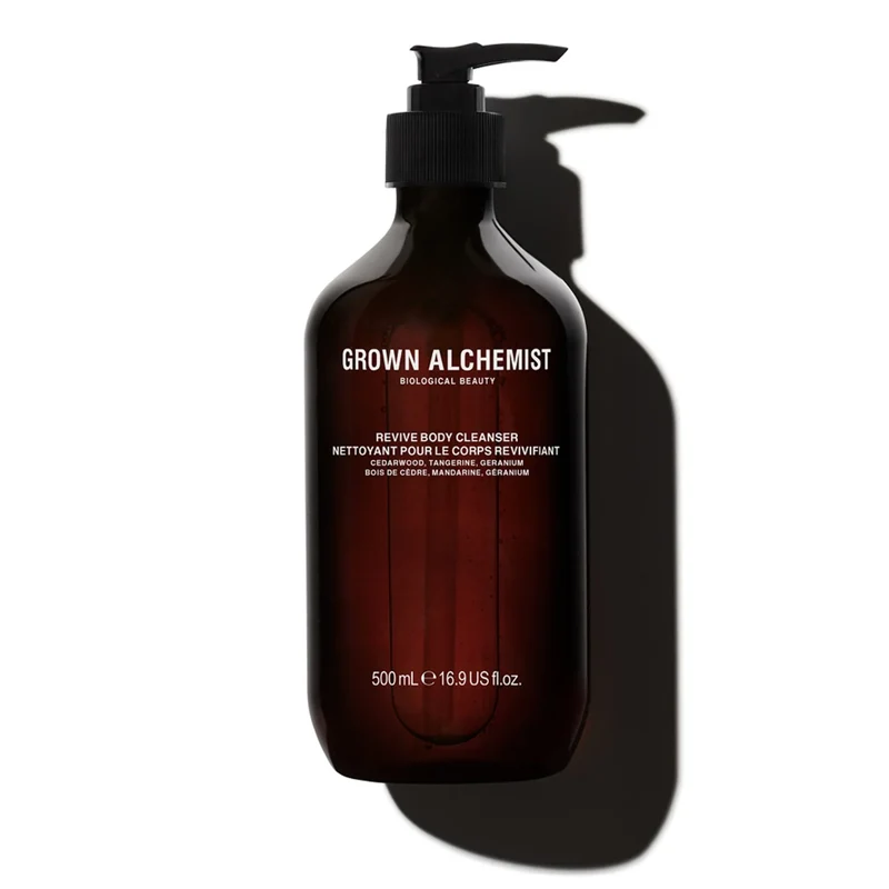 [Self-operated] Grown Alchemist Revitalizing Shower Gel 500ml (Chamomile, Bergamot, and Rosewood Scent) - Gentle Deep Cleansing, Revitalizing, Soothing, Moisturizing, Non-Drying, and Gentle Skin Renewal