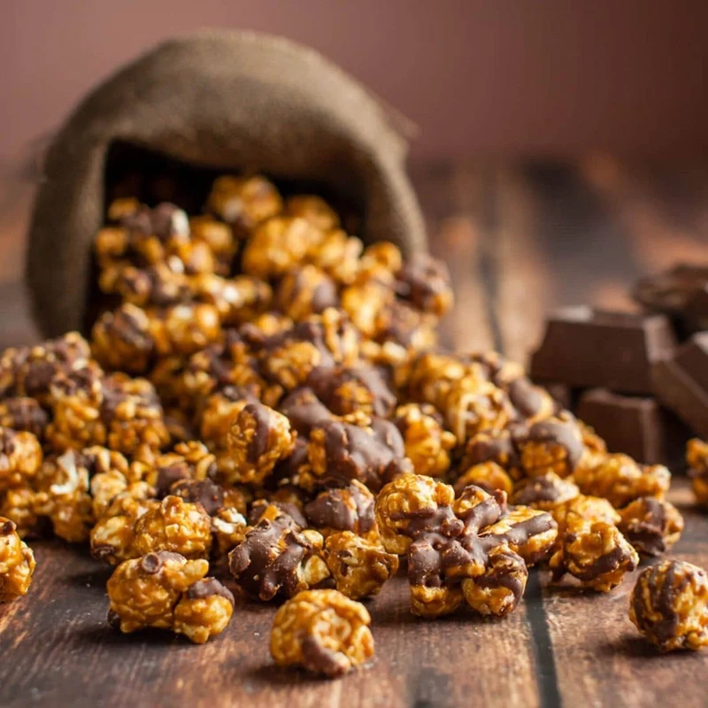 [Self-operated] Popinsanity Caramel Chocolate Drizzled Handmade Popcorn, 6 oz (171 g) Medium Bag