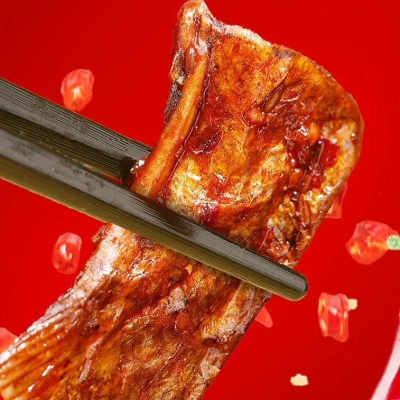 [Self-operated] Spicy Fish Tail with Missing Teeth (20 packs, 300g) - Hunan Specialty, Authentic Spicy Flavor, Satisfying Cravings
