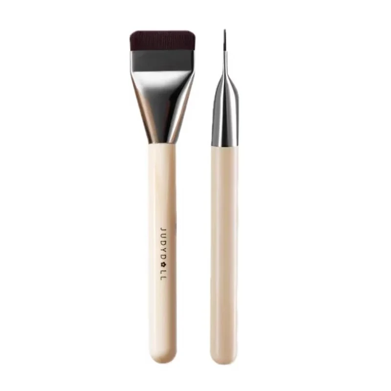 [Self-operated] Judydoll Multifunctional Flat Foundation Brush (1 piece) - Flat head, no brush strokes, high coverage, makeup brush, flat head, concealer, contouring, seamless, ultra-thin, and adheres well to the face mask.