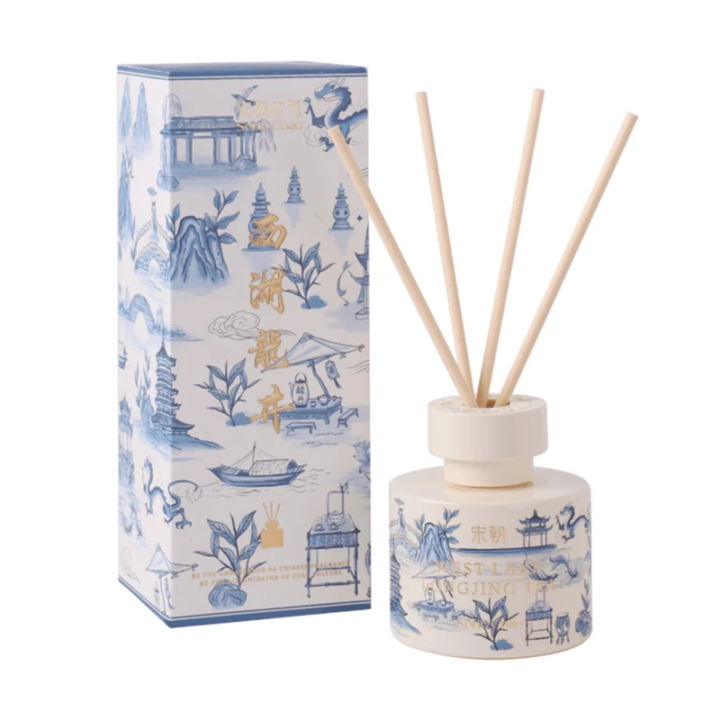 [Self-operated] Song Chao, a Chinese brand, offers flameless aromatherapy diffuser featuring the ten scenic spots of West Lake from the Song Dynasty. The product includes a blue and white porcelain fragrance, West Lake Longjing tea, 120ml, made with natural soy wax. It is a fragrant and therapeutic air freshener, essential oil, flameless diffuser, and room diffuser/air freshener stick.