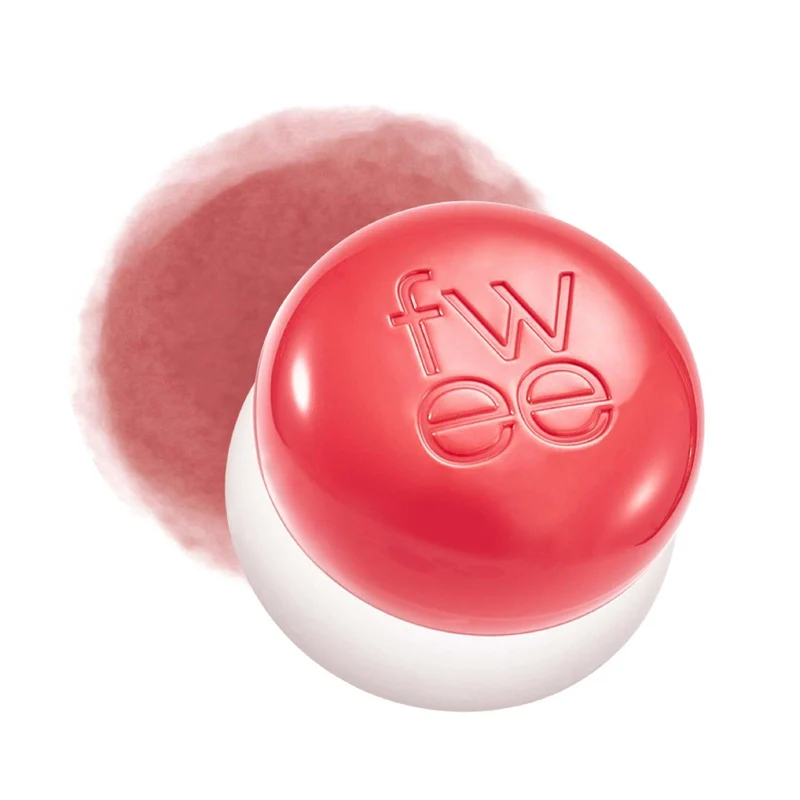 Korean Fwee Blurry Pudding Matte Velvet Lipstick #CR04 Seventeen (5g) - Easy to apply, long-lasting color, and reduces lip lines.