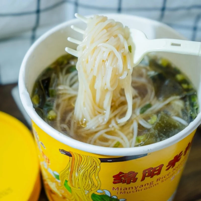 [Self-operated] China MALUJI Ma Liuji Mianyang rice noodles soup flavor 136g export version instant brewing no-cooking instant rice noodles lazy instant instant convenient non-fried rice noodles Internet celebrity snacks