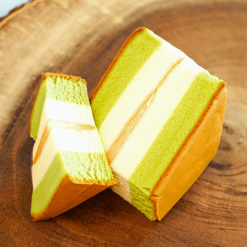 [Self-operated] China Ranli Golden Triangle Cake Barley Leaf Flavor Cake 95g Breakfast Bread Cake Dessert Snacks
