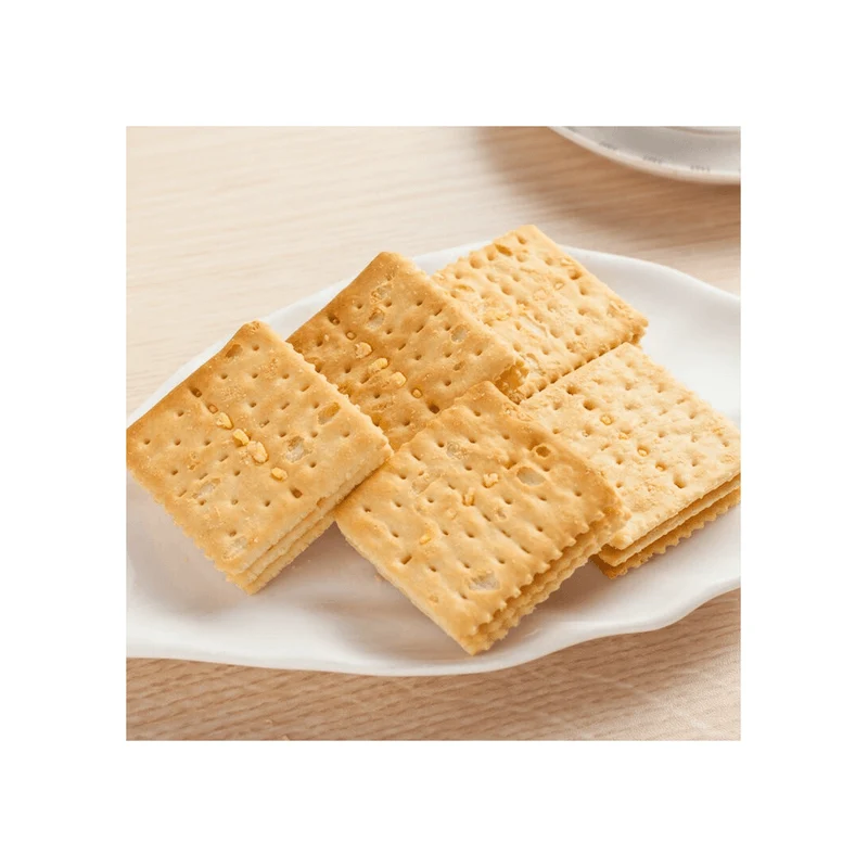 【Self-operated】China MASTER KONG 3+2 Soda Sandwich Biscuits Vanilla Chocolate Flavor 125g Breakfast Milk Food Snacks
