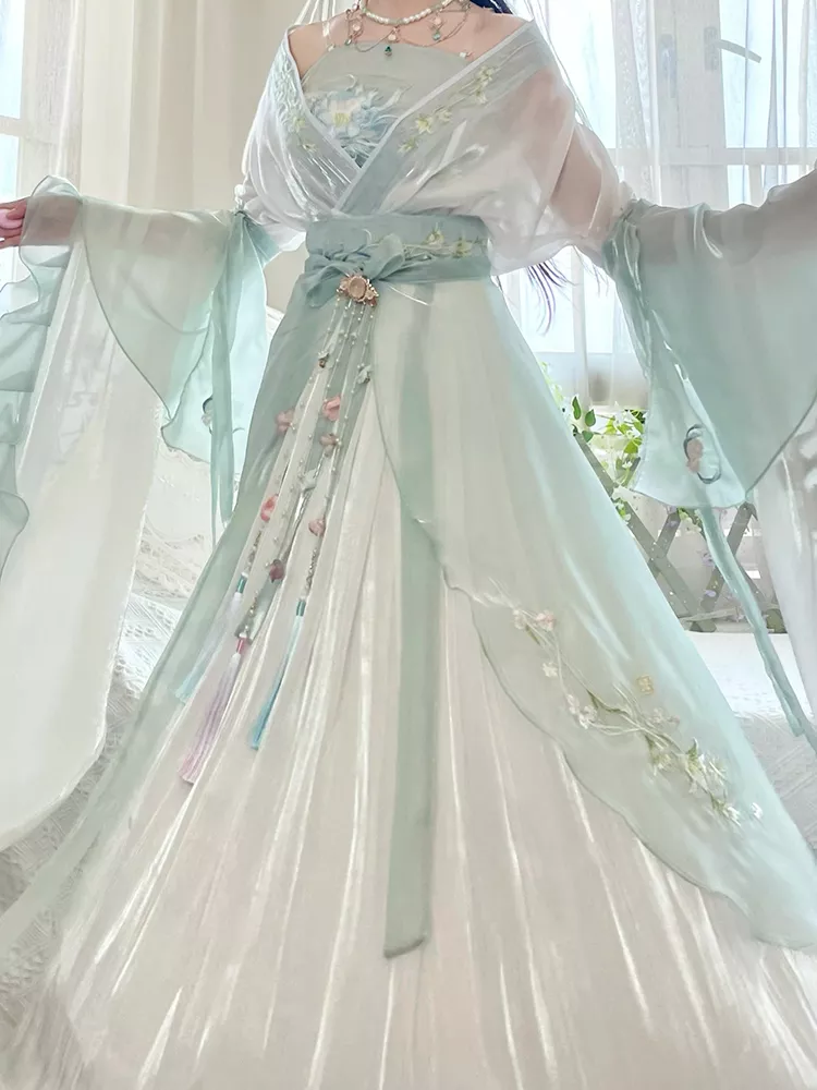 [US warehouse] Chinese Hanfu dress women's ancient costume traditional embroidered Hanfu suit fairy role play costume green Hanfu dance costume