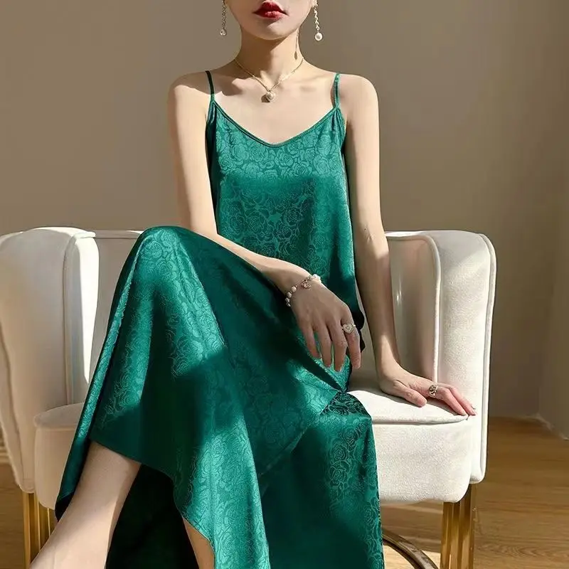 [US warehouse] Women's jacquard rose elegant home clothes women's silk sleeveless nightdress ladies summer loose long pajamas home clothes