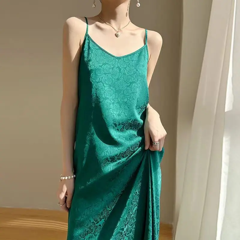 [US warehouse] Women's jacquard rose elegant home clothes women's silk sleeveless nightdress ladies summer loose long pajamas home clothes