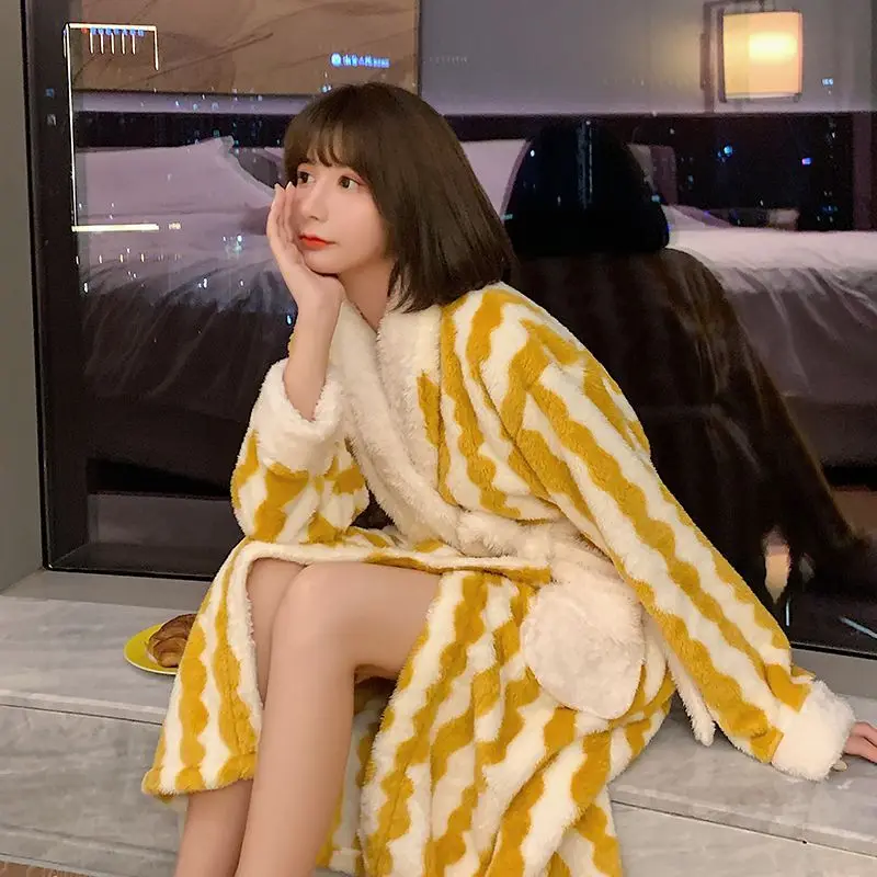 [US warehouse] Kimono warm flannel bathrobe long coral fleece bathrobe nightgown women's comfortable pajamas