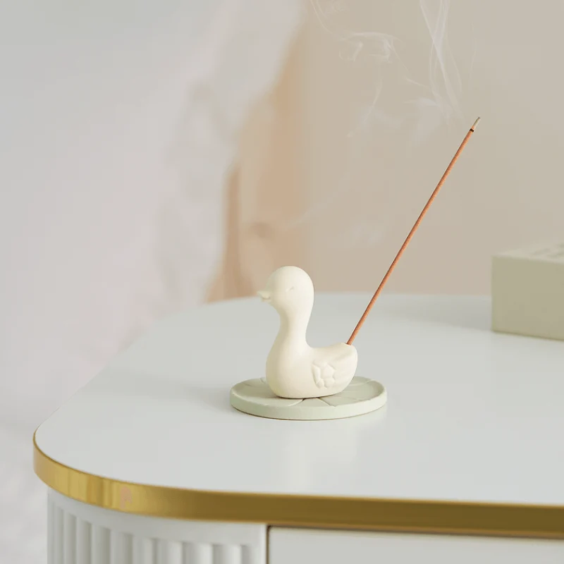 [Self-operated] Song Chao, a unique incense series from China, featuring Song Dynasty incense sticks, ebony, agarwood, natural sandalwood, and a small duck-shaped incense holder.