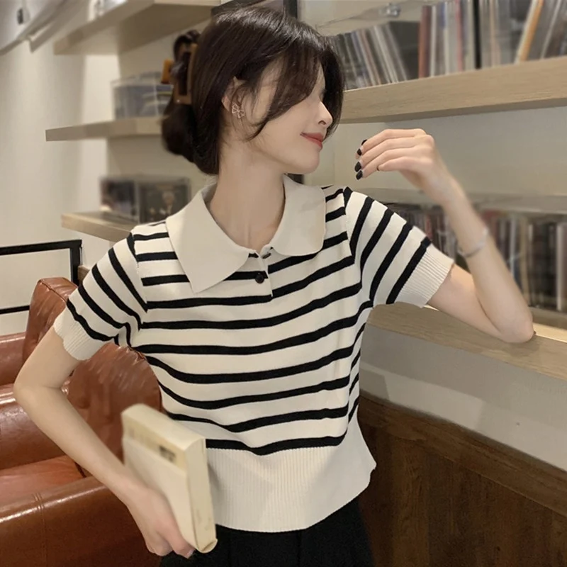 [US Warehouse] Women's Retro Striped Lapel Slim Fit Top Casual Short Sleeve Knitted Shirt