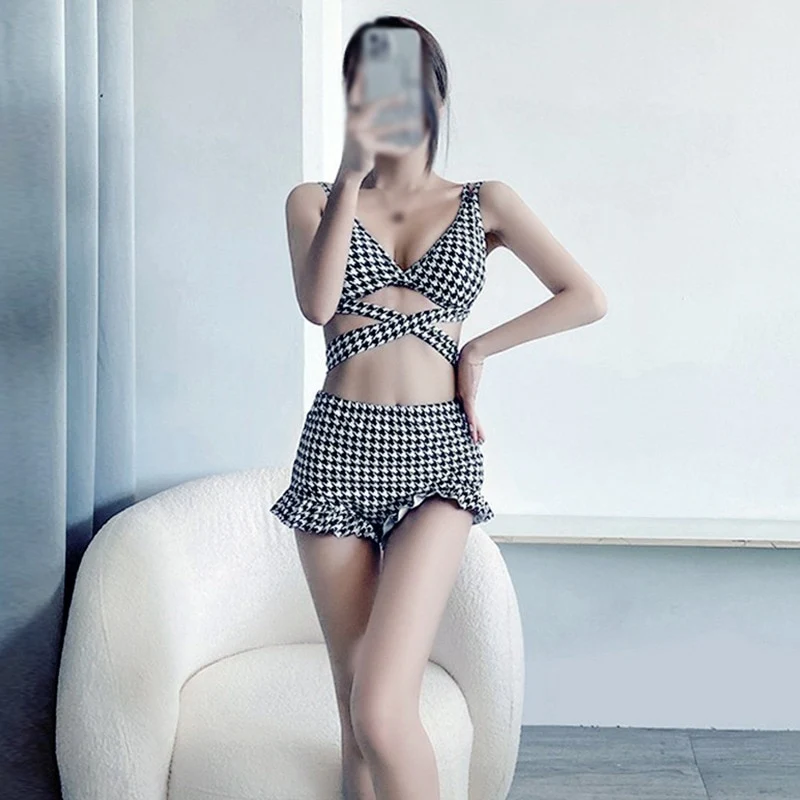 [US Warehouse] Sexy slim-fit swimsuit with breast pads and no wires, fashionable lace style swimsuit, hot spring fashion bikini