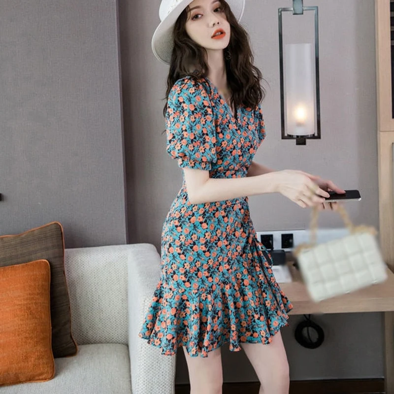 [US Warehouse] New summer casual floral women's clothing, cute puff sleeves, elegant thin first love skirt with leaves, student waist skirt