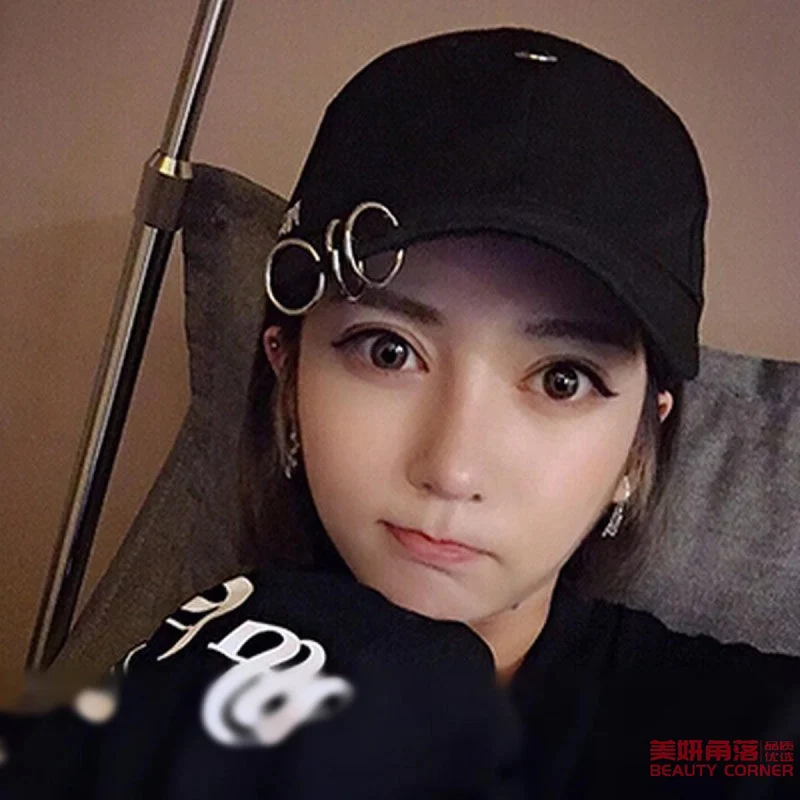 [Self-operated] Korean style metal ring baseball cap, trendy peaked cap, three-ring style, black