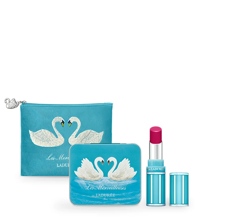 [Self-operated] Japanese LADUREE Christmas limited swan blush lipstick makeup set color 101