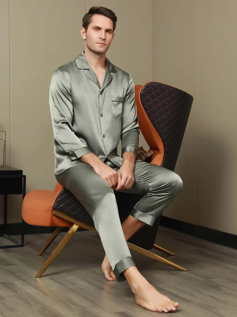 Reine Seide Herren-Langarm-Pyjama-Set mit Reverskragen