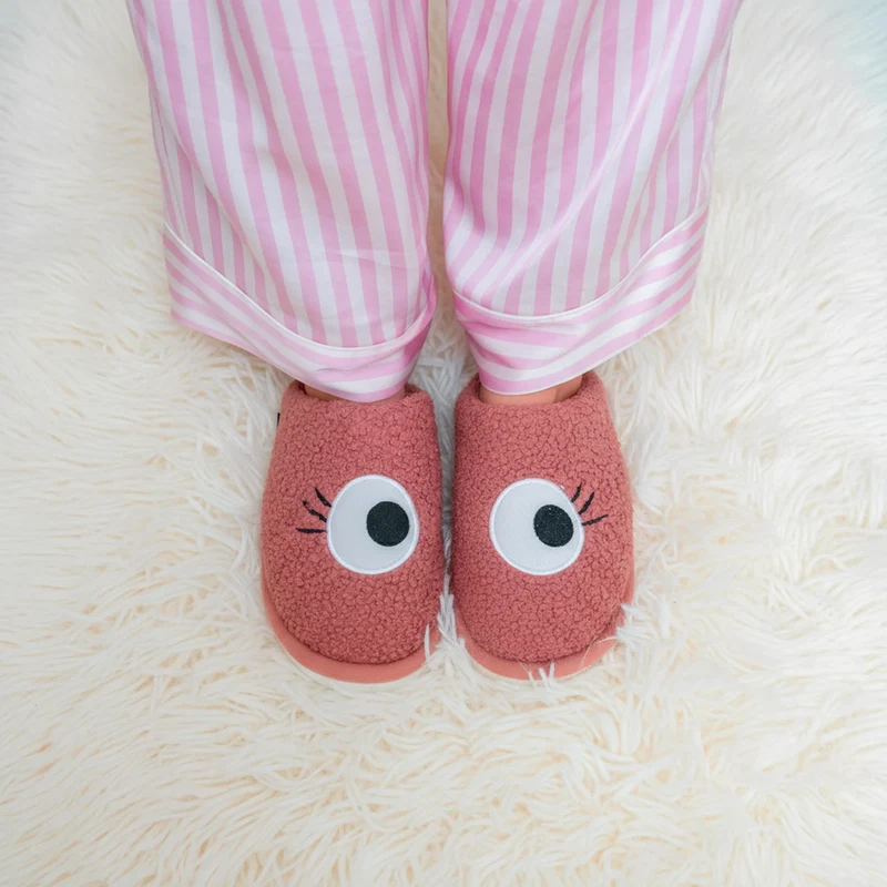 Zapatillas “Ojos” rosa