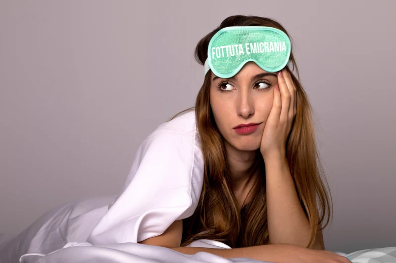 Antifaz de gel “Fottuta Emicrania” verde menta