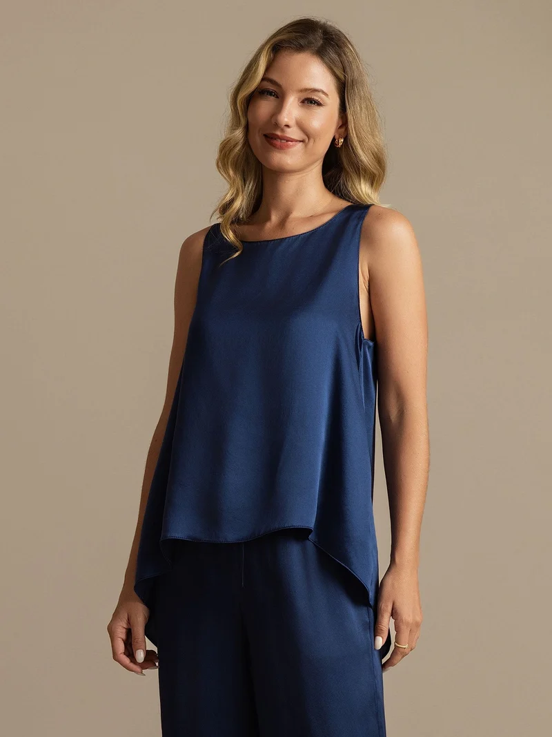 Reine Seide Set aus rückenfreiem Vokuhila-Tank-Top mit U-Ausschnitt sowie Weitbeinhose