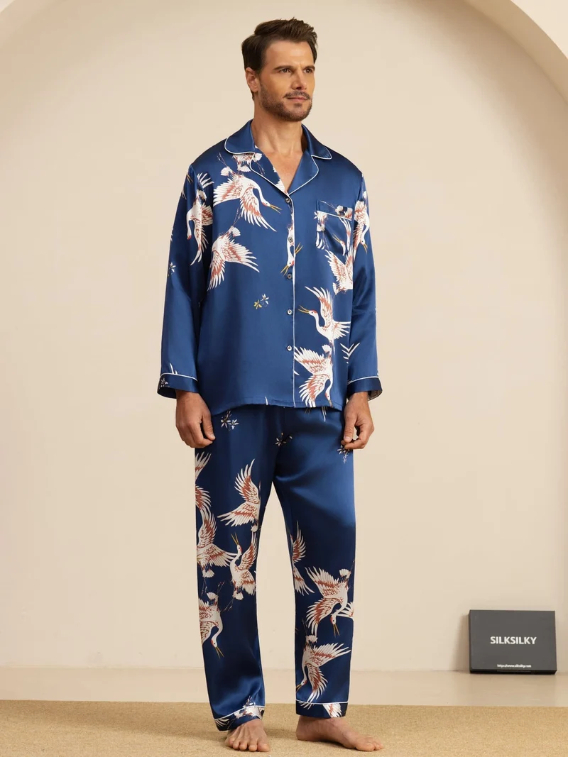 19 Momme Reine Seide Herren-Langarm-Pyjama-Set mit Kranichmuster und Reverskragen