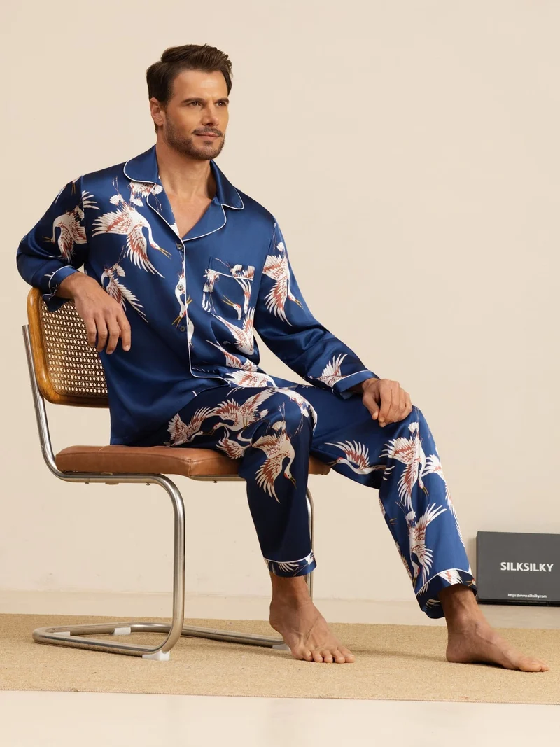19 Momme Reine Seide Herren-Langarm-Pyjama-Set mit Kranichmuster und Reverskragen