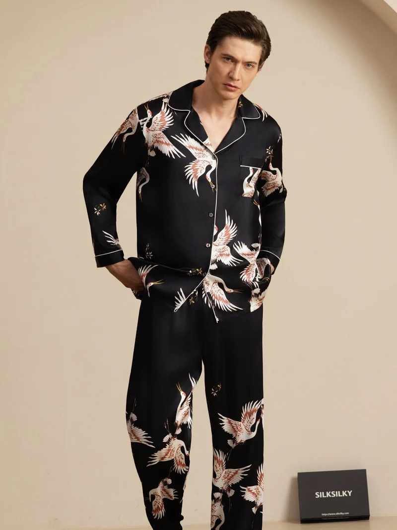 19 Momme Reine Seide Herren-Langarm-Pyjama-Set mit Kranichmuster und Reverskragen