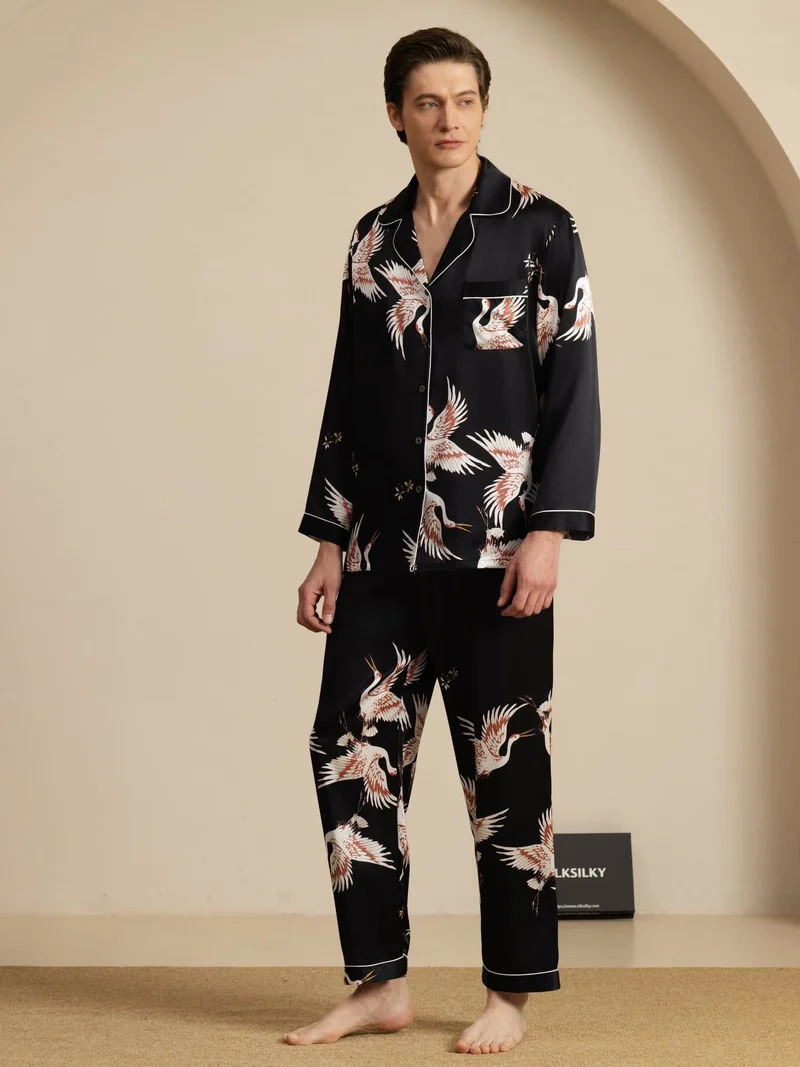 19 Momme Reine Seide Herren-Langarm-Pyjama-Set mit Kranichmuster und Reverskragen