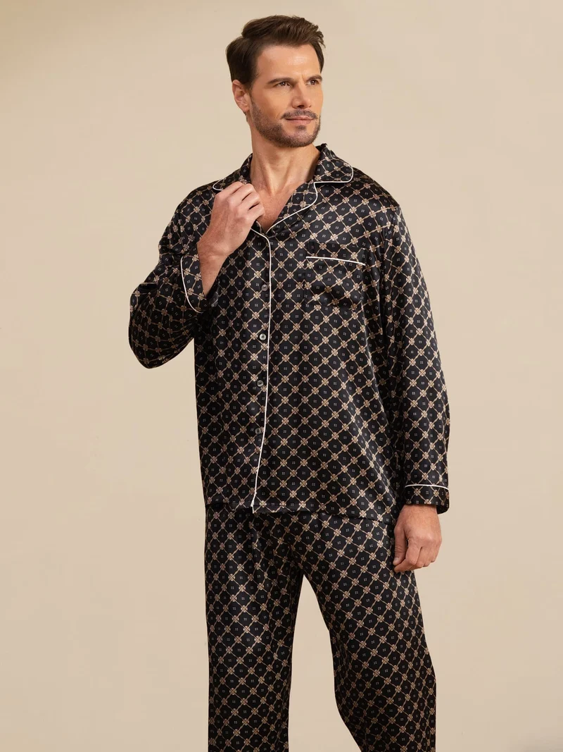 100% Maulbeerseide Herren-Langarm-Pyjama-Set mit marineblauem Kettenmuster und Hose