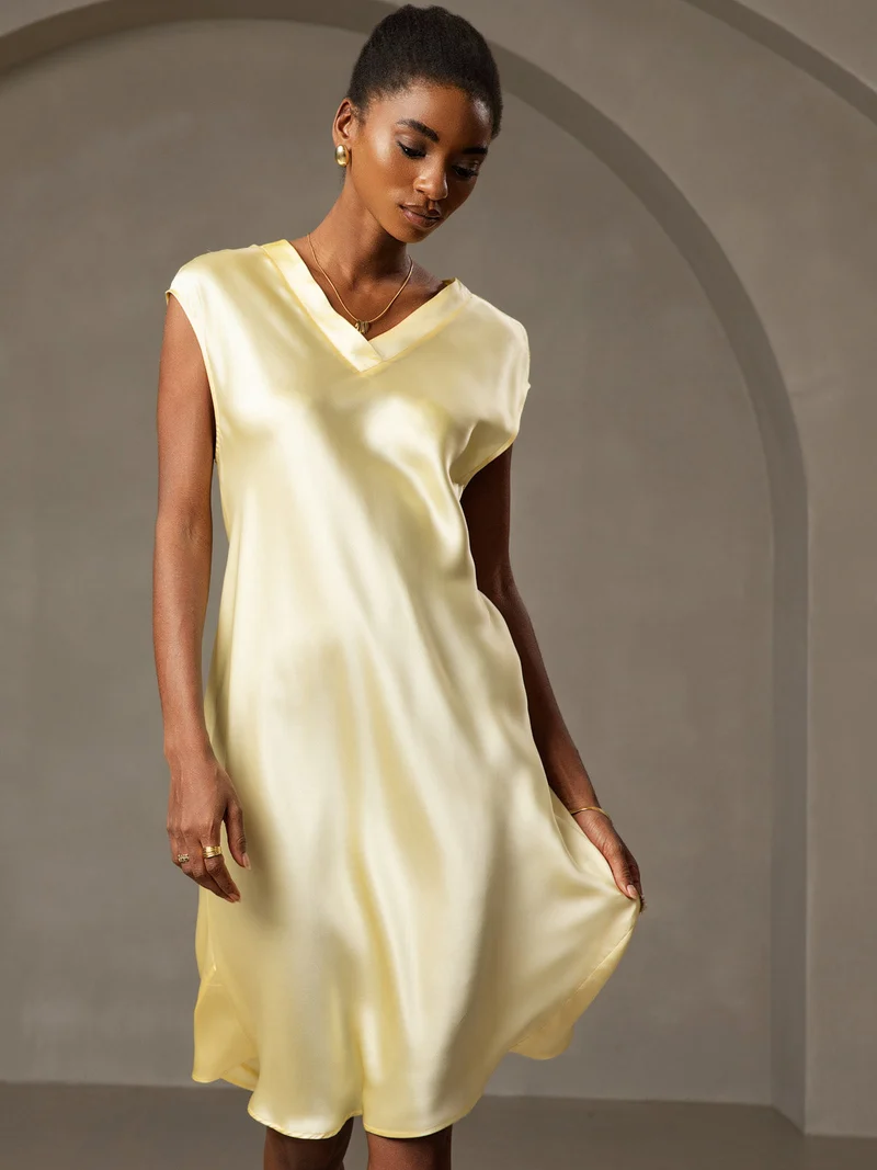 Clearance - Reine Seide Elegantes Cap-Sleeve Nachthemd