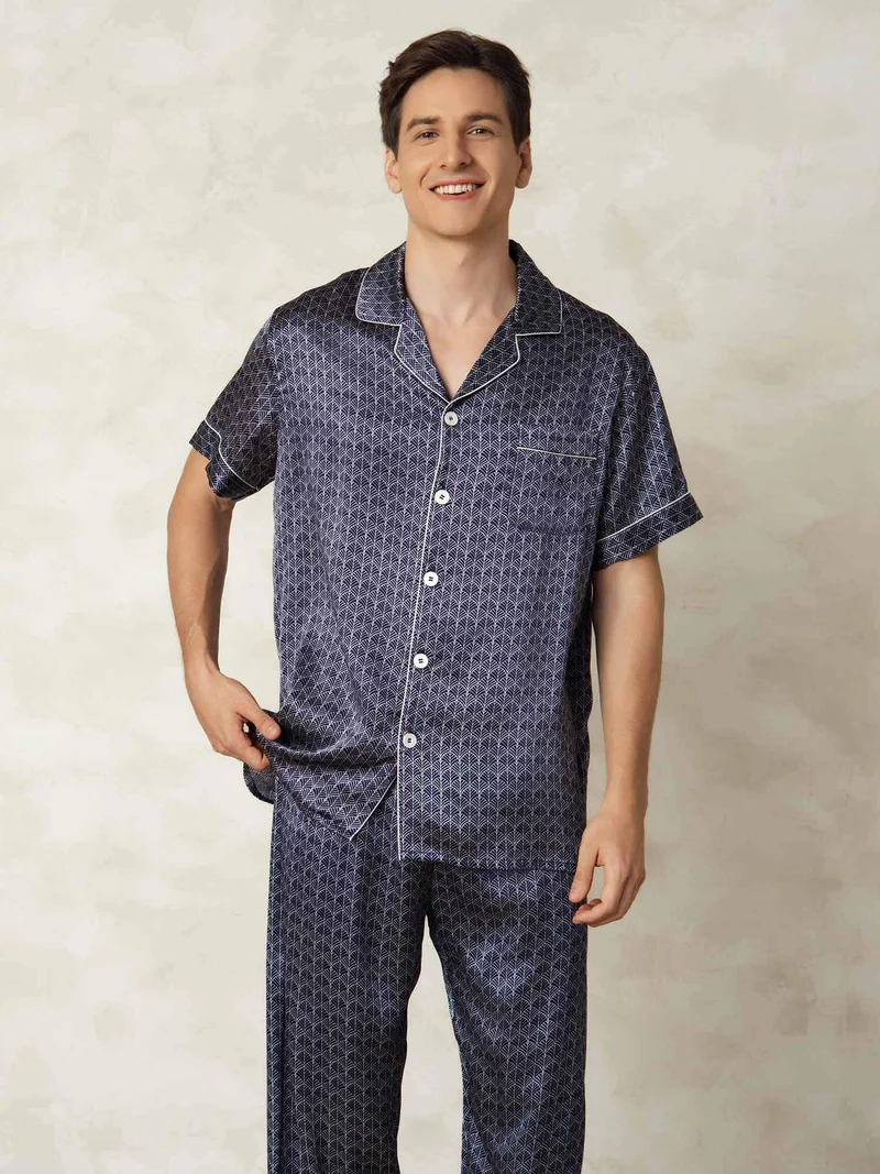 Clearance - Herrenpyjamas Set Aus Reiner Seide Mit Kurzarm Marineblauem Ginkgo Druck Und Hose