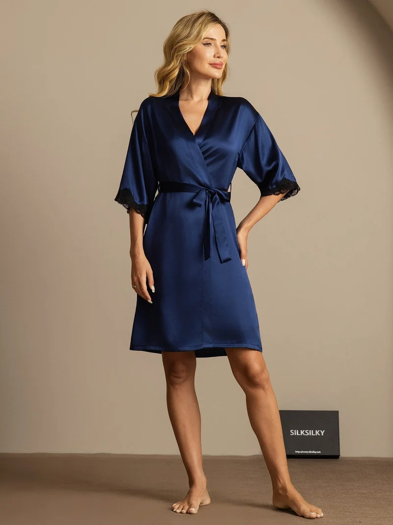 Reine Seide Basic-Damen-Morgenmantel mit Spitze