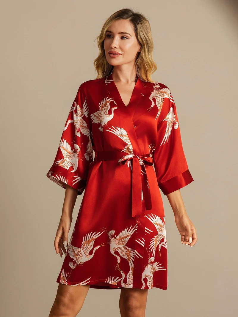 19 Momme 100% Maulbeerseide Damen-Wickelkimono mit Kranichmuster und Gürtel