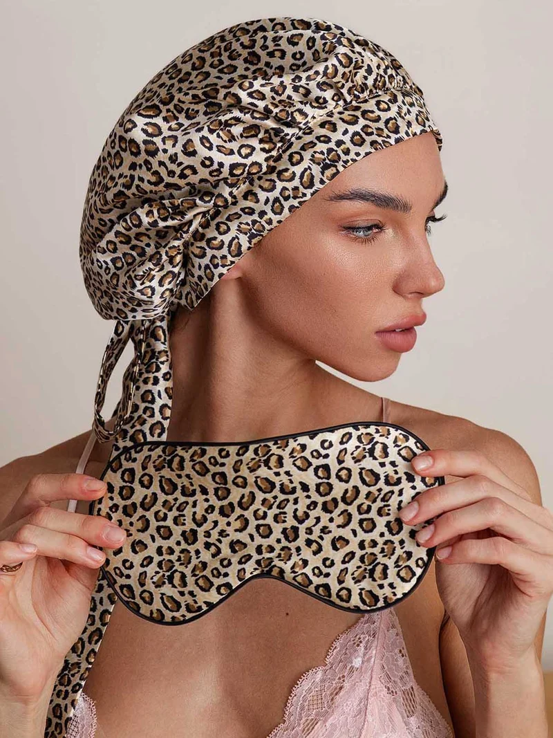 Reine Seide Leopardenmuster-Set mit Schlafhaube und Augenmaske
