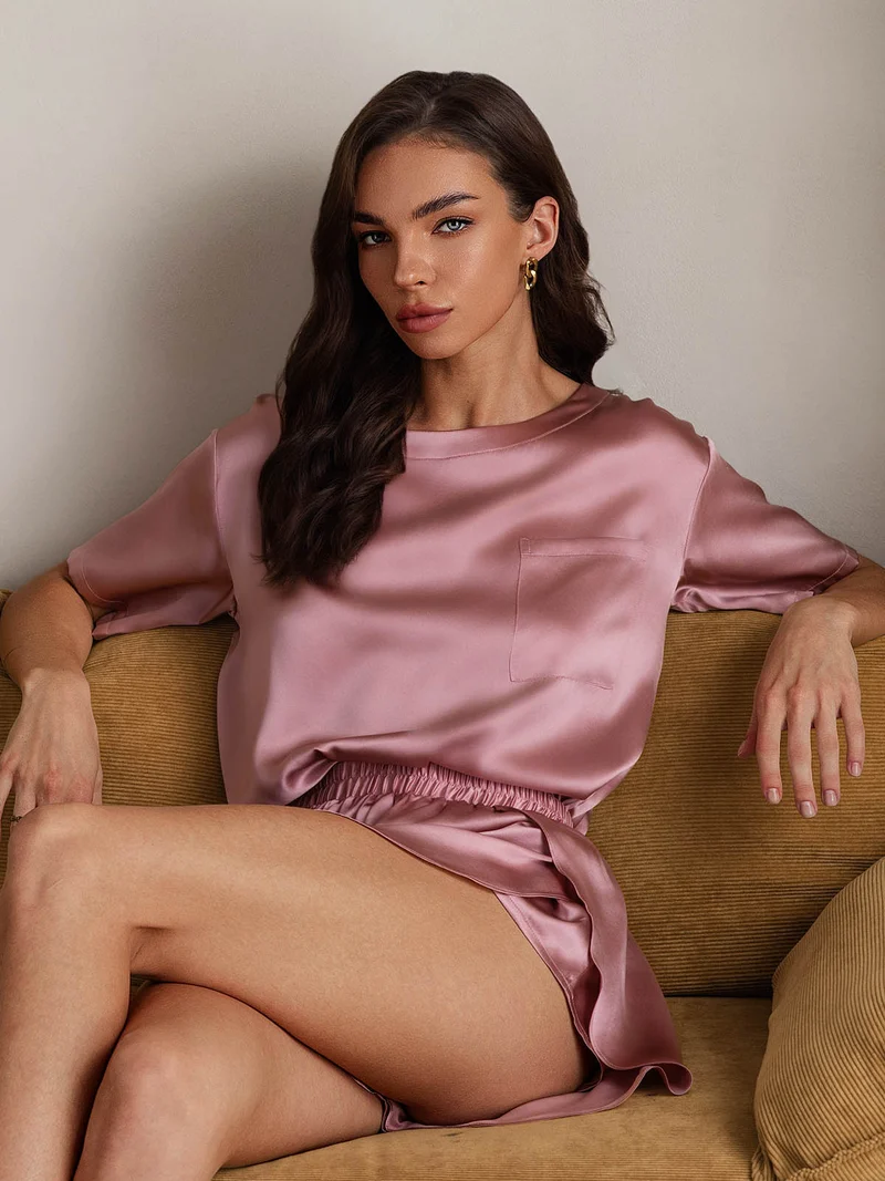 100% Maulbeerseide Damen-Kurzarm-Pyjama-Set mit Rundhalsausschnitt