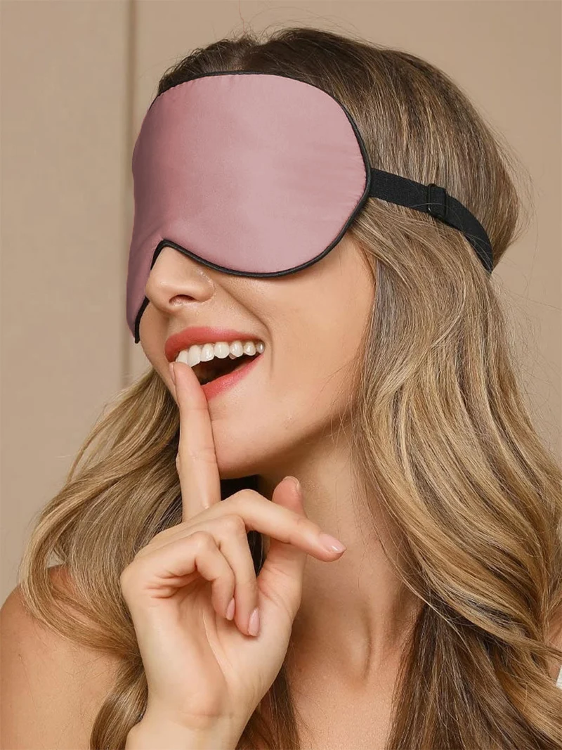 Geschenkset mit 19 Momme 100% Maulbeerseide Kissenbezug und Augenmaske