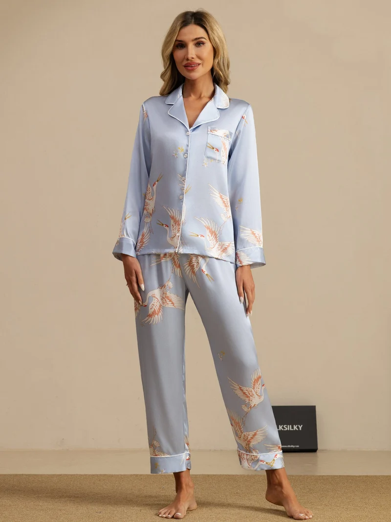19 Momme 100% Maulbeerseide Damen-Langarm-Pyjama-Set mit Kranichmuster und Reverskragen