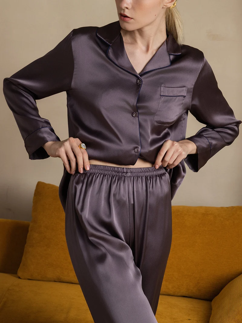 100% Maulbeerseide Damen-Pyjama-Set mit langen Ärmeln und Knopfleiste