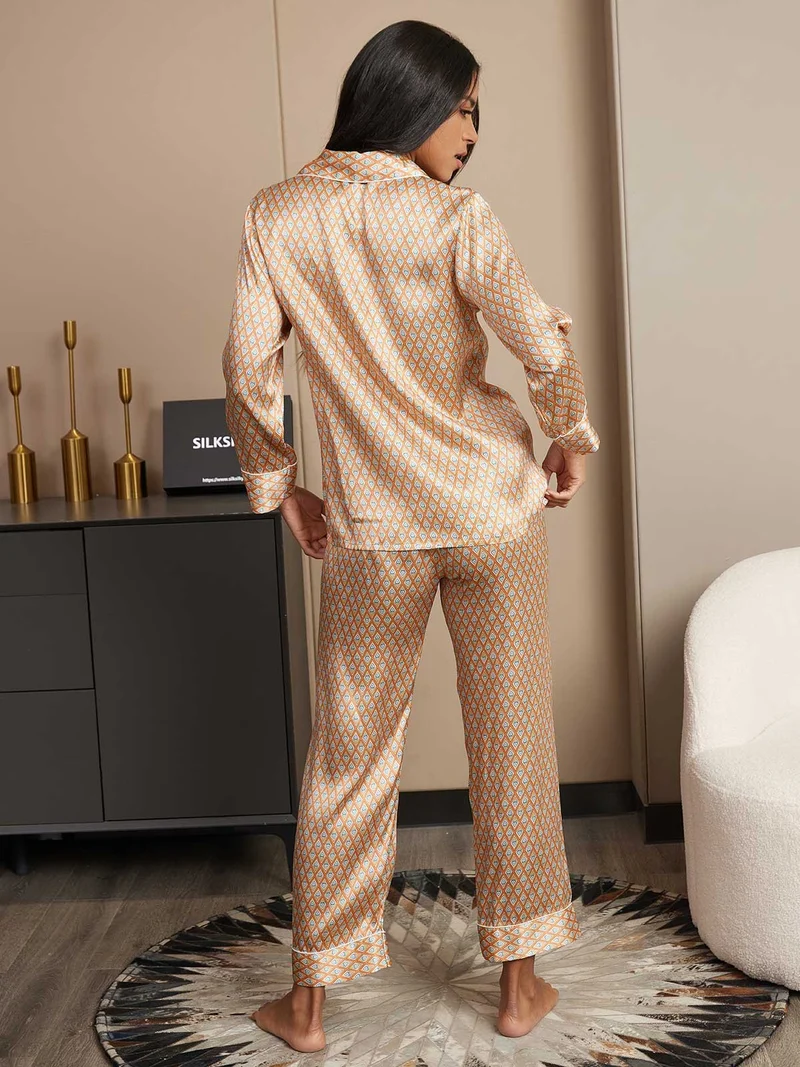 100% Maulbeerseide Damen-Langarm-Pyjama-Set mit geometrischem Muster und Hose