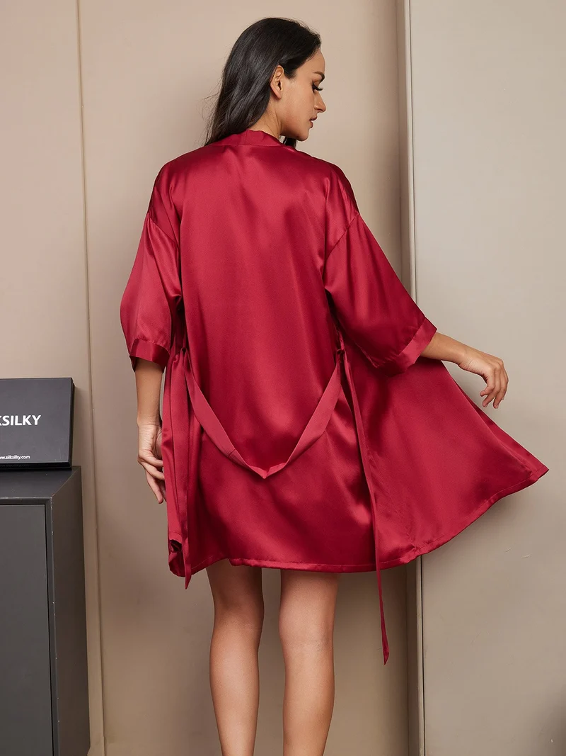 100% Maulbeerseide 3-teiliges Damen-Set aus Spaghettiträger-Camisole-Set mit V-Ausschnitt sowie Morgenmantel