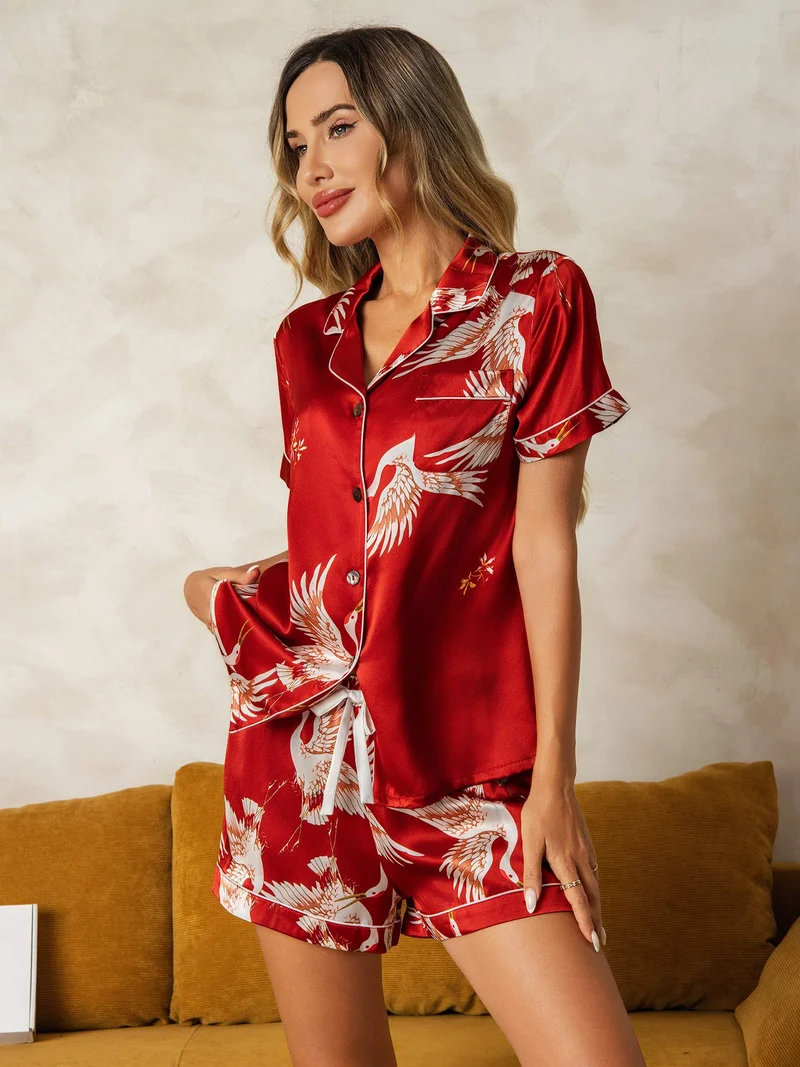 19 Momme 100% Maulbeerseide Damen-Kurzarm-Pyjama-Set mit Kranichmuster und Reverskragen
