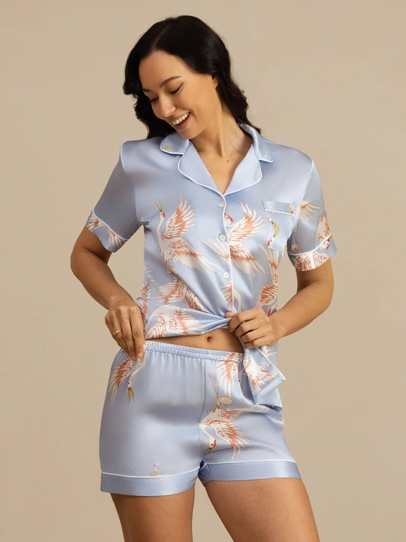 19 Momme 100% Maulbeerseide Damen-Kurzarm-Pyjama-Set mit Kranichmuster und Reverskragen