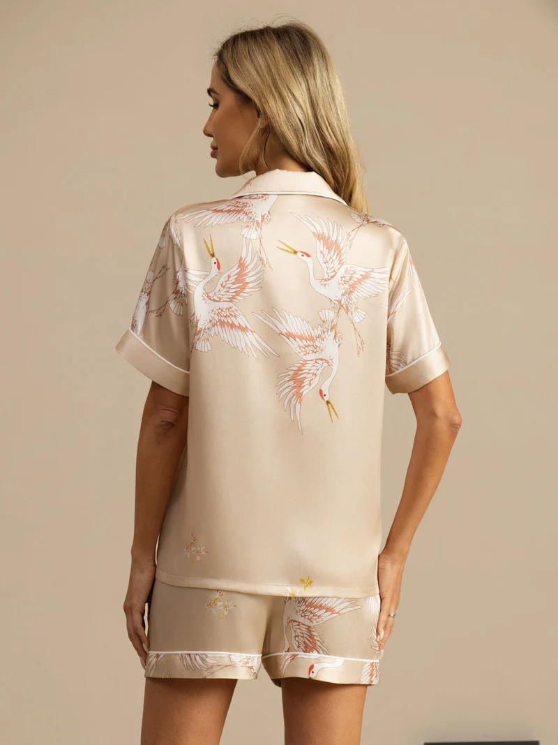 19 Momme 100% Maulbeerseide Damen-Kurzarm-Pyjama-Set mit Kranichmuster und Reverskragen