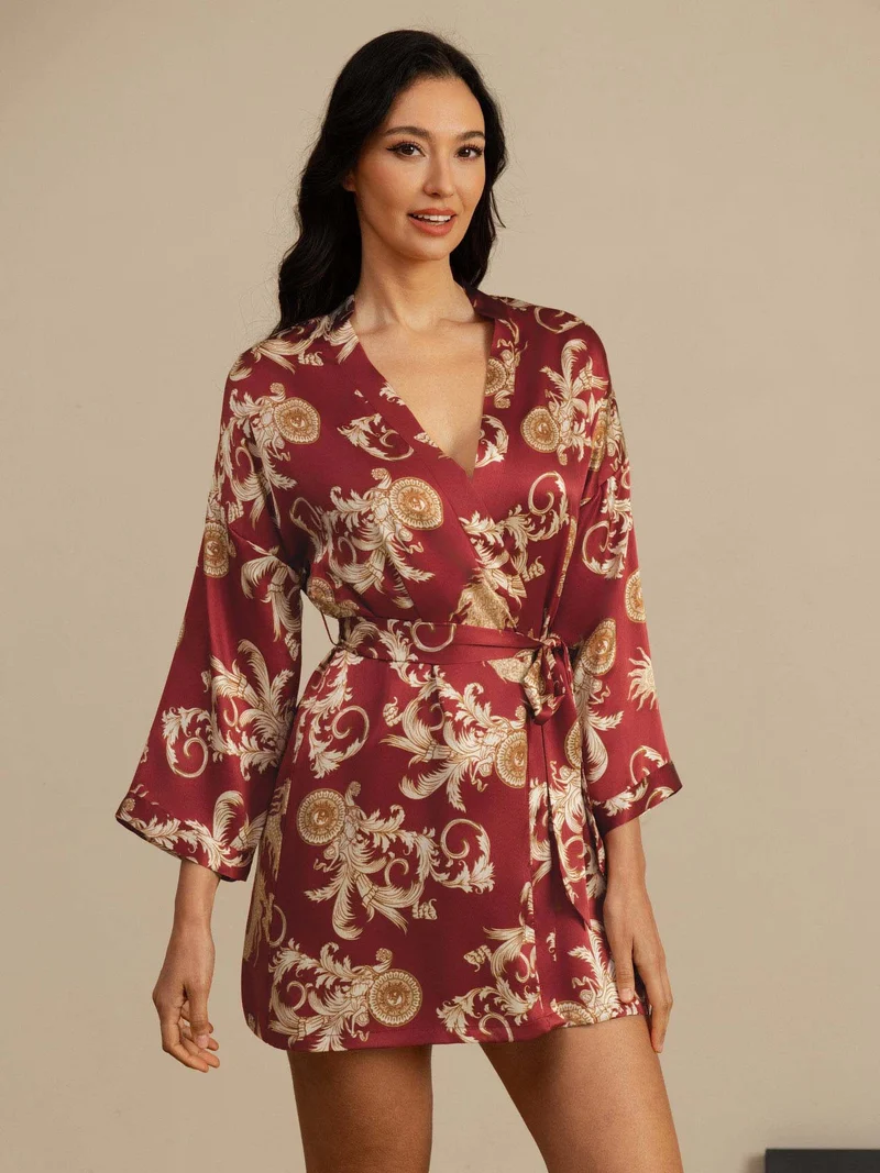 100% Maulbeerseide Damen-Kimono mit Drachenmuster sowie 3/4-Ärmeln und Gürtel