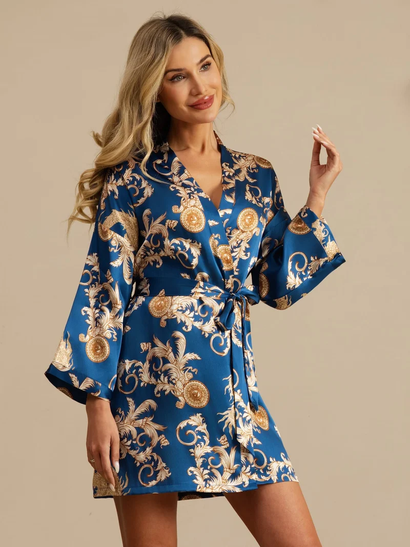 100% Maulbeerseide Damen-Kimono mit Drachenmuster sowie 3/4-Ärmeln und Gürtel