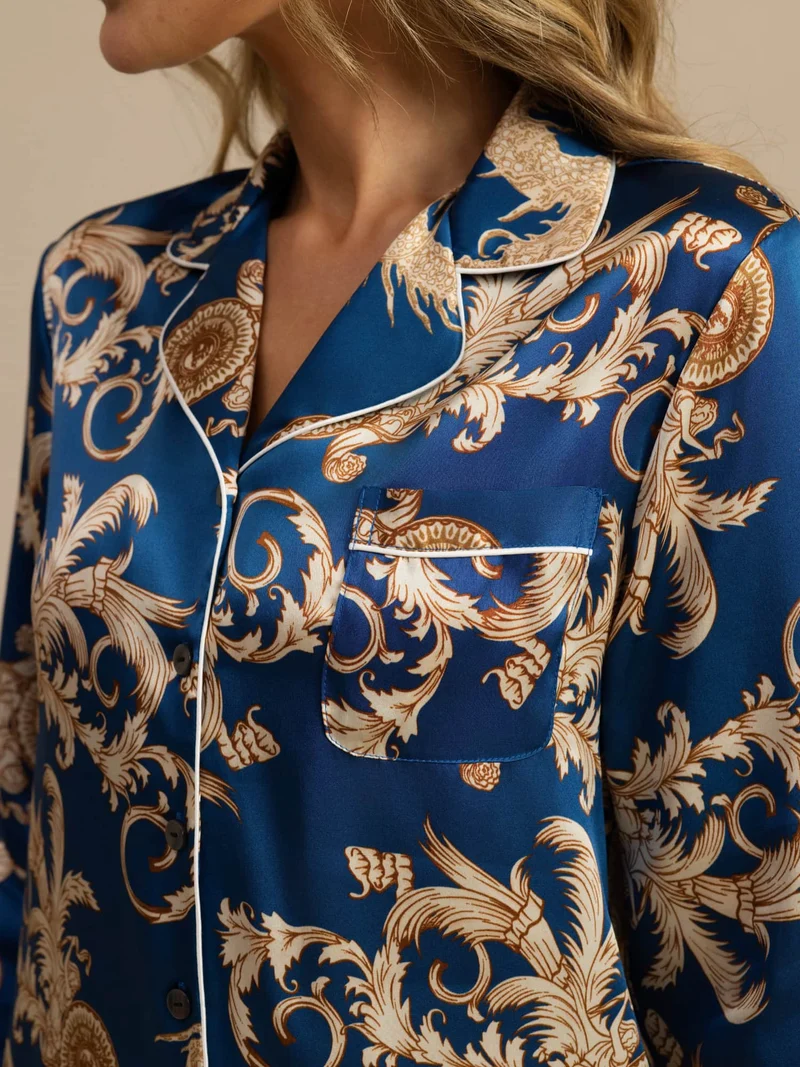 100% Maulbeerseide Damen-Langarm-Pyjama-Set mit Drachenmuster sowie Reverskragen und Hose